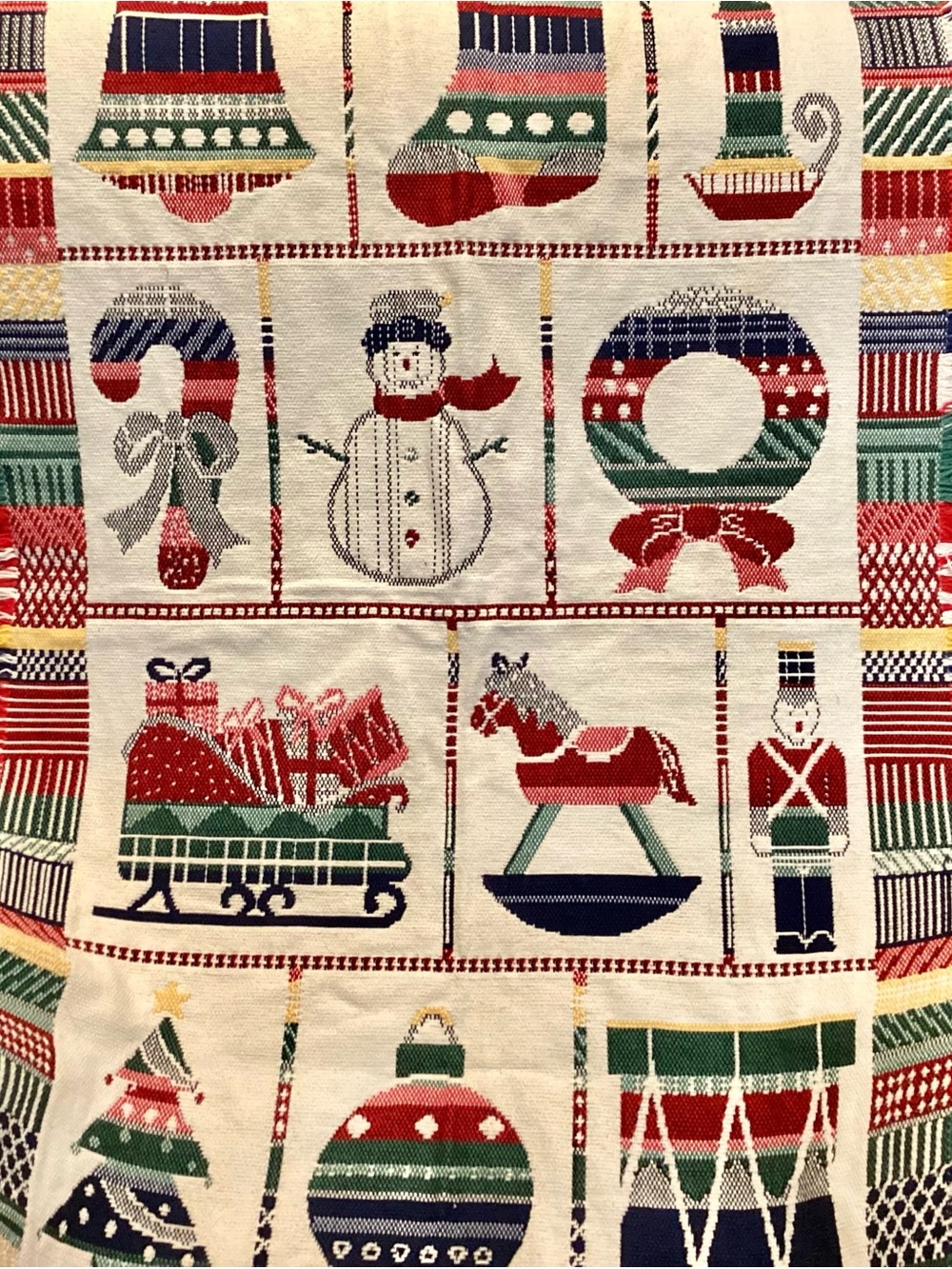 Vintage Christmas tapestry by Crown Crafts